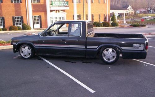 1987 Mazda B Series Truck