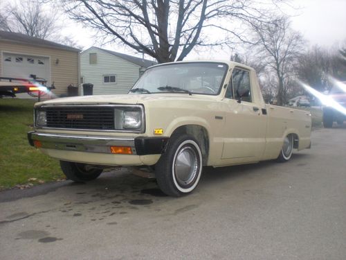 1983 Mazda B Series Truck