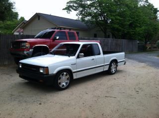 1991 Mazda B Series Truck