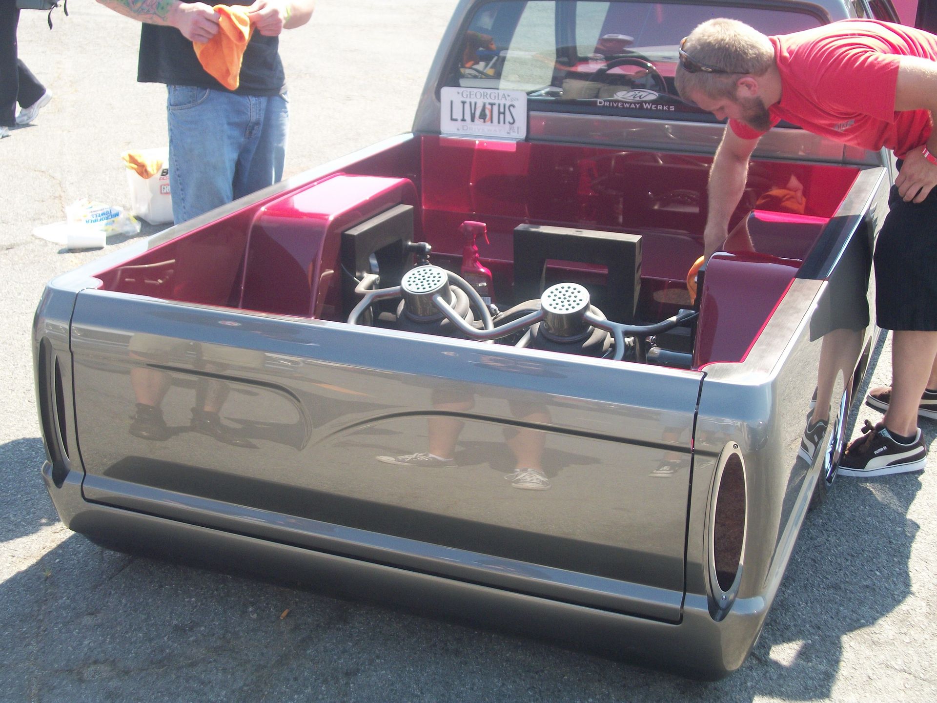Full View