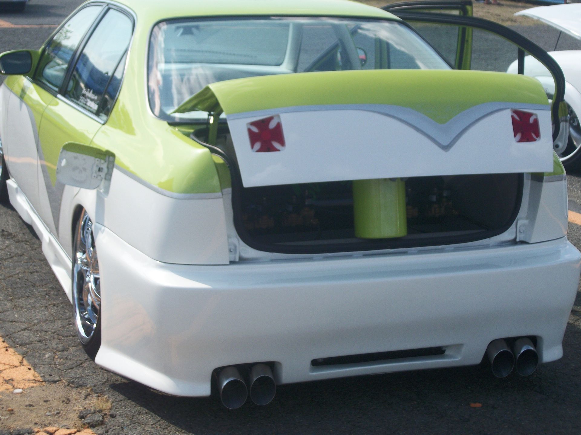Full View