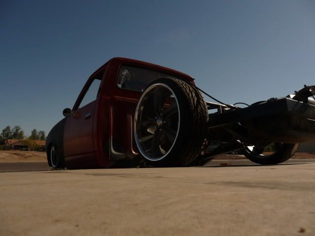 thread post photo