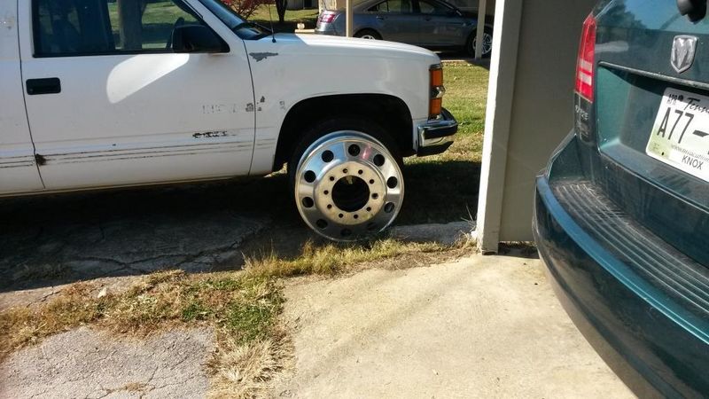 thread post photo