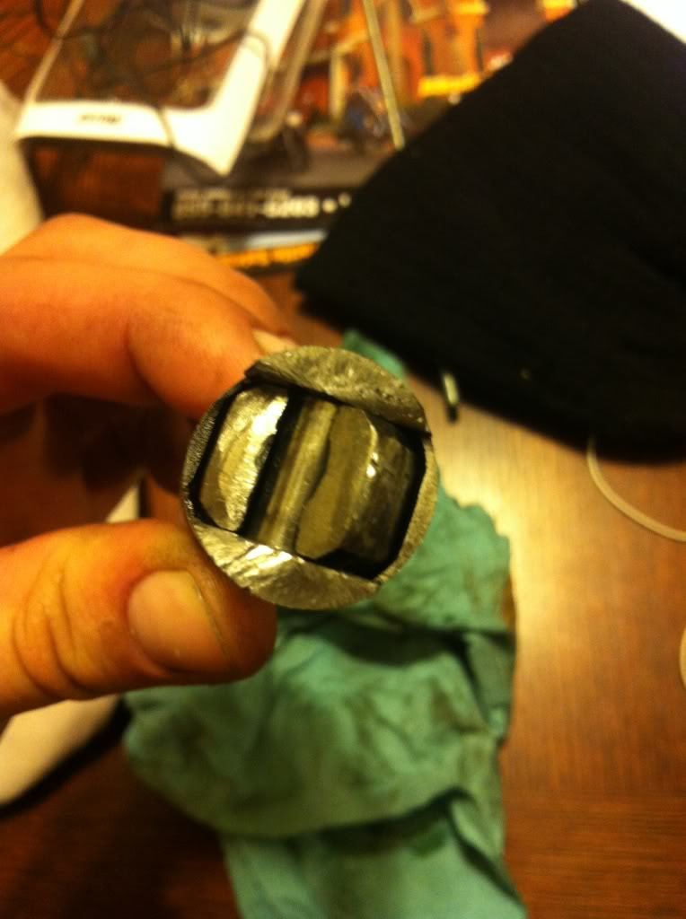 thread post photo