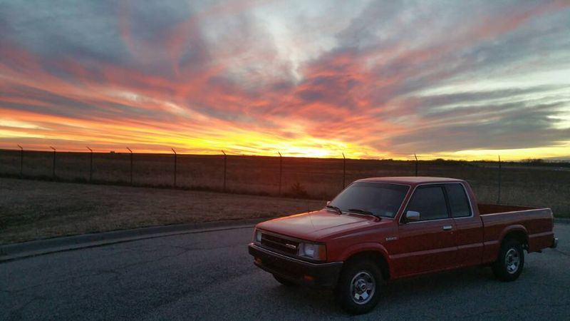 thread post photo
