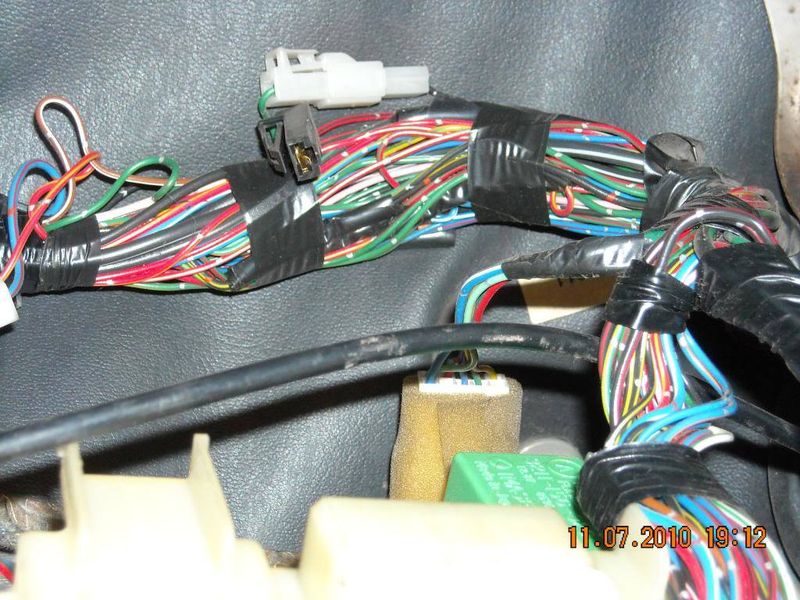 thread post photo