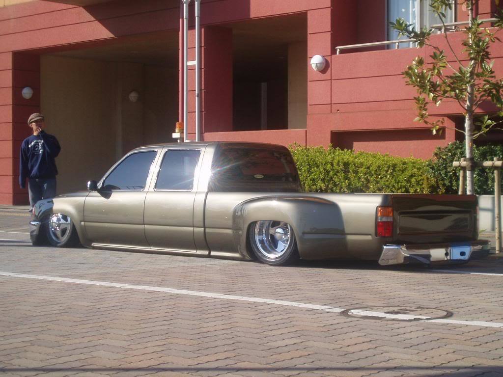 thread post photo
