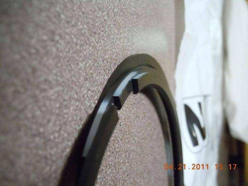 thread post photo