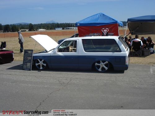 SITTIN PRETTI SUMMER SLAM 16 2009 cover