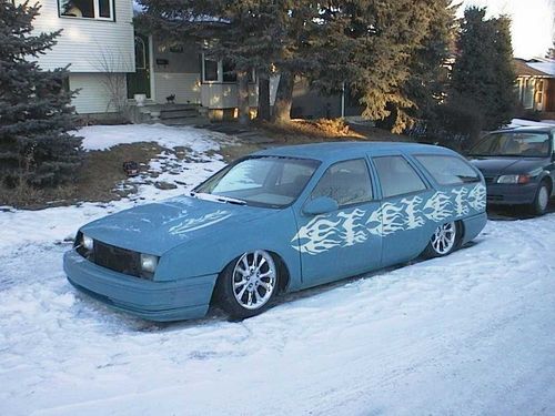 1990 Ford Taurus
