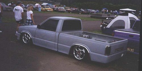 1986 Mazda B2000