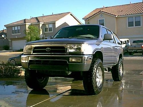 DivineToys 1998 Toyota 4Runner