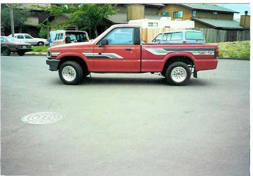 1986 Mazda B2000
