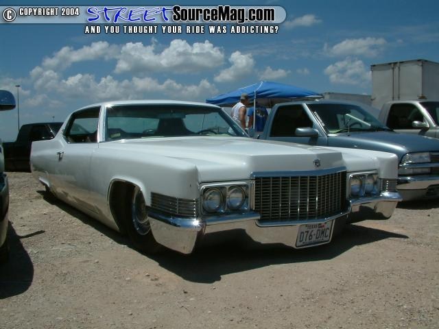 lumbrjak472s 1970 Cadillac Coupe De Ville photo