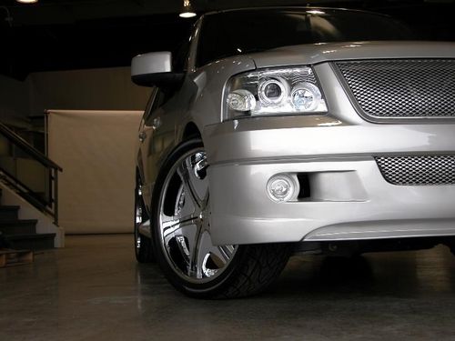 2004 Ford  Expedition