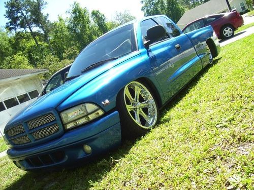 1999 Dodge Dakota