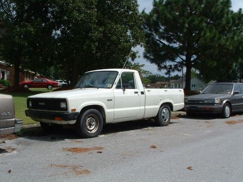 1984 Mazda B2000