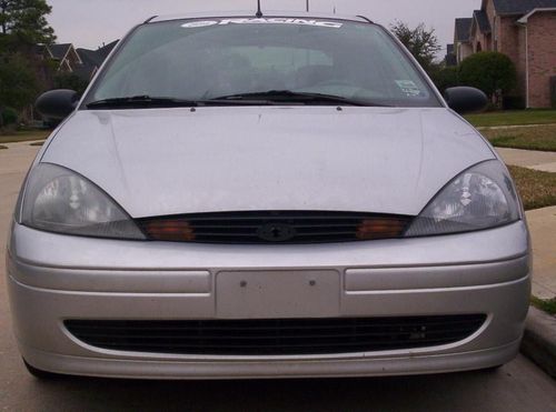 Ron Burgandys 2001 Ford Focus