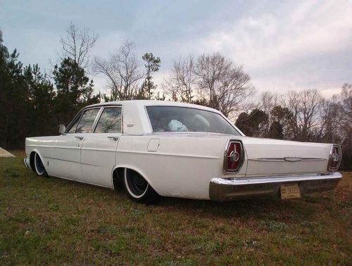 1965 Ford Galaxie 