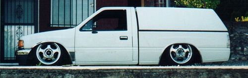 1987 Mazda B2000