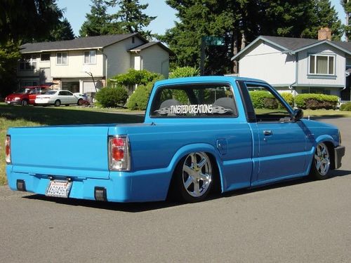 1989 Mazda B2200