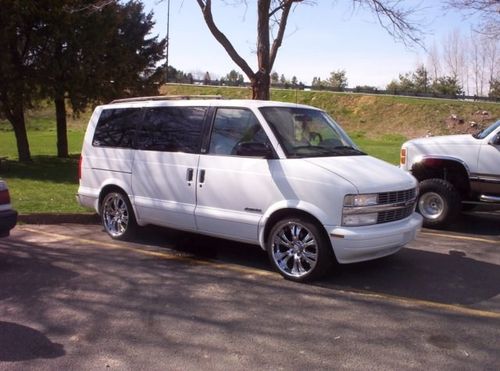 1999 Chevrolet Astro Van