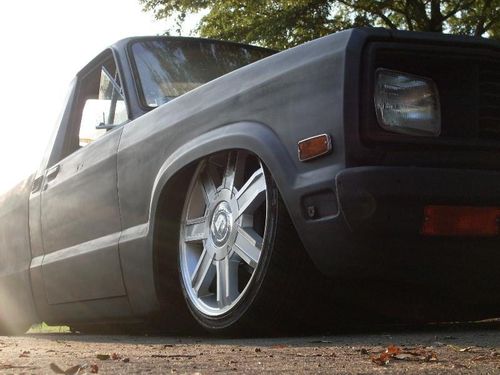 1984 Mazda B2000