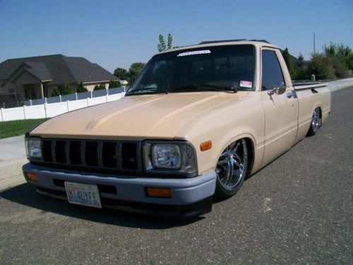 tacomatoy2001s 1982 Toyota SR5 2WD