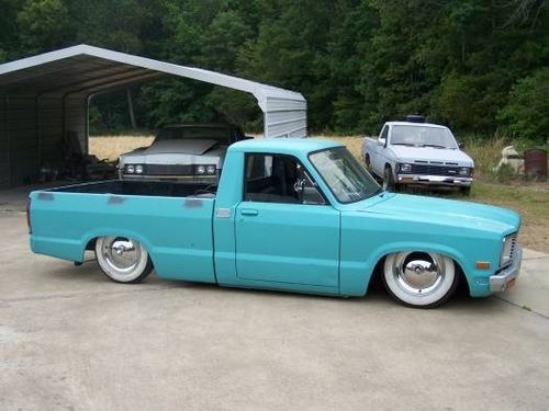 1984 Mazda B2000