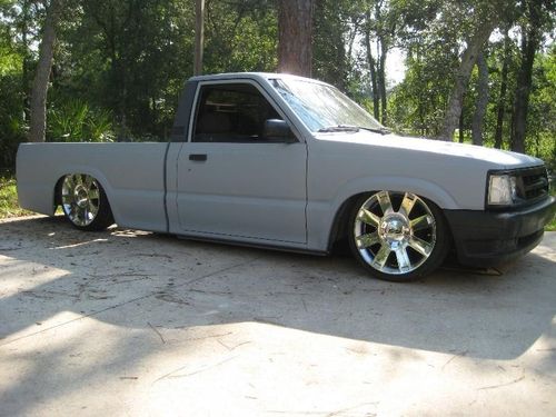 1987 Mazda B2000