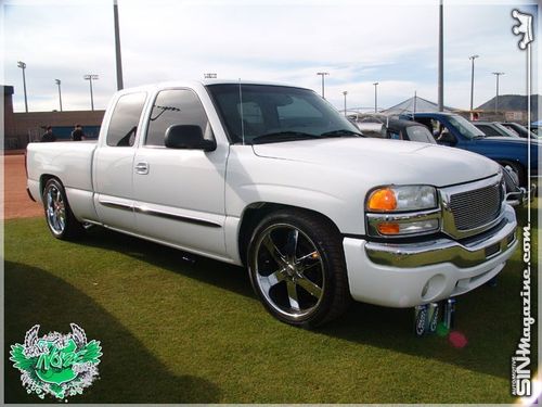 2003 GMC Sierra