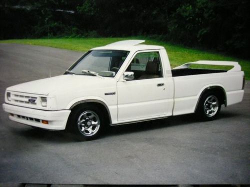 1990 Mazda B2200