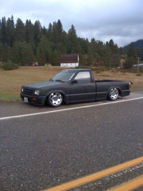 1990 Mazda B2200