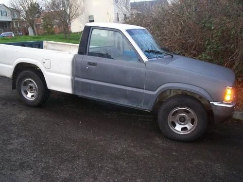 1987 Mazda B2200