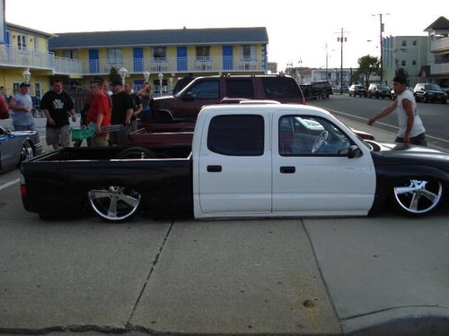 lowasfucs 2001 Toyota Tacoma Crew Cab