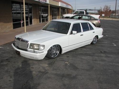 FreelandKustomzs 1990 Mercedes Benz C320