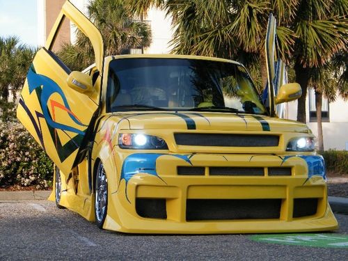 bagdxbs 2005 Scion xB