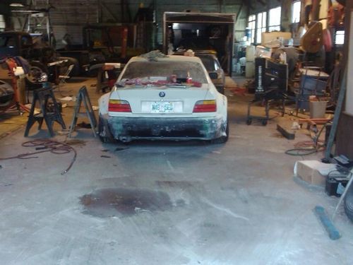 widebody318s 1993 BMW 3 Series