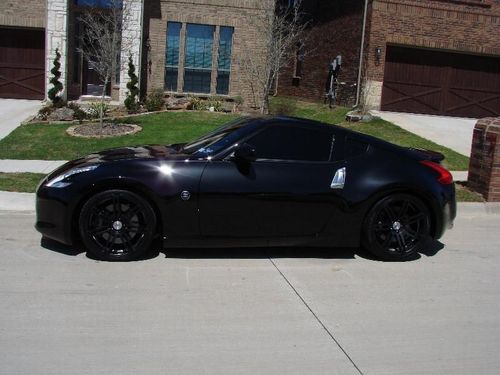 Voids 2010 Nissan 350Z