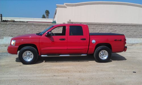 SCIE_Press 2006 Dodge Dakota Quad-Cab