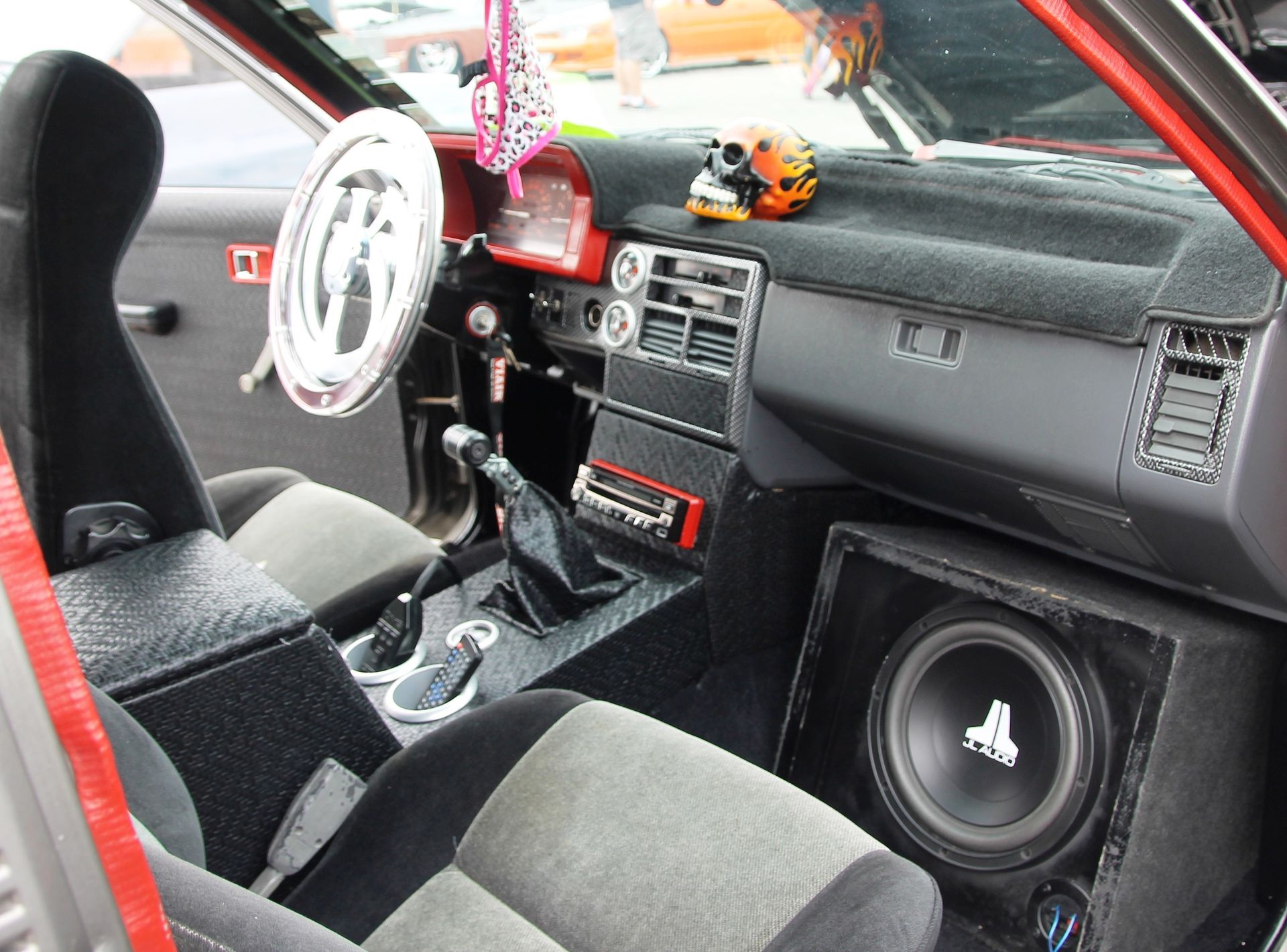 Full View