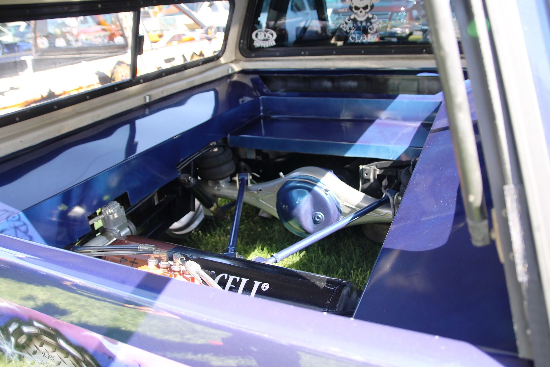 Full View