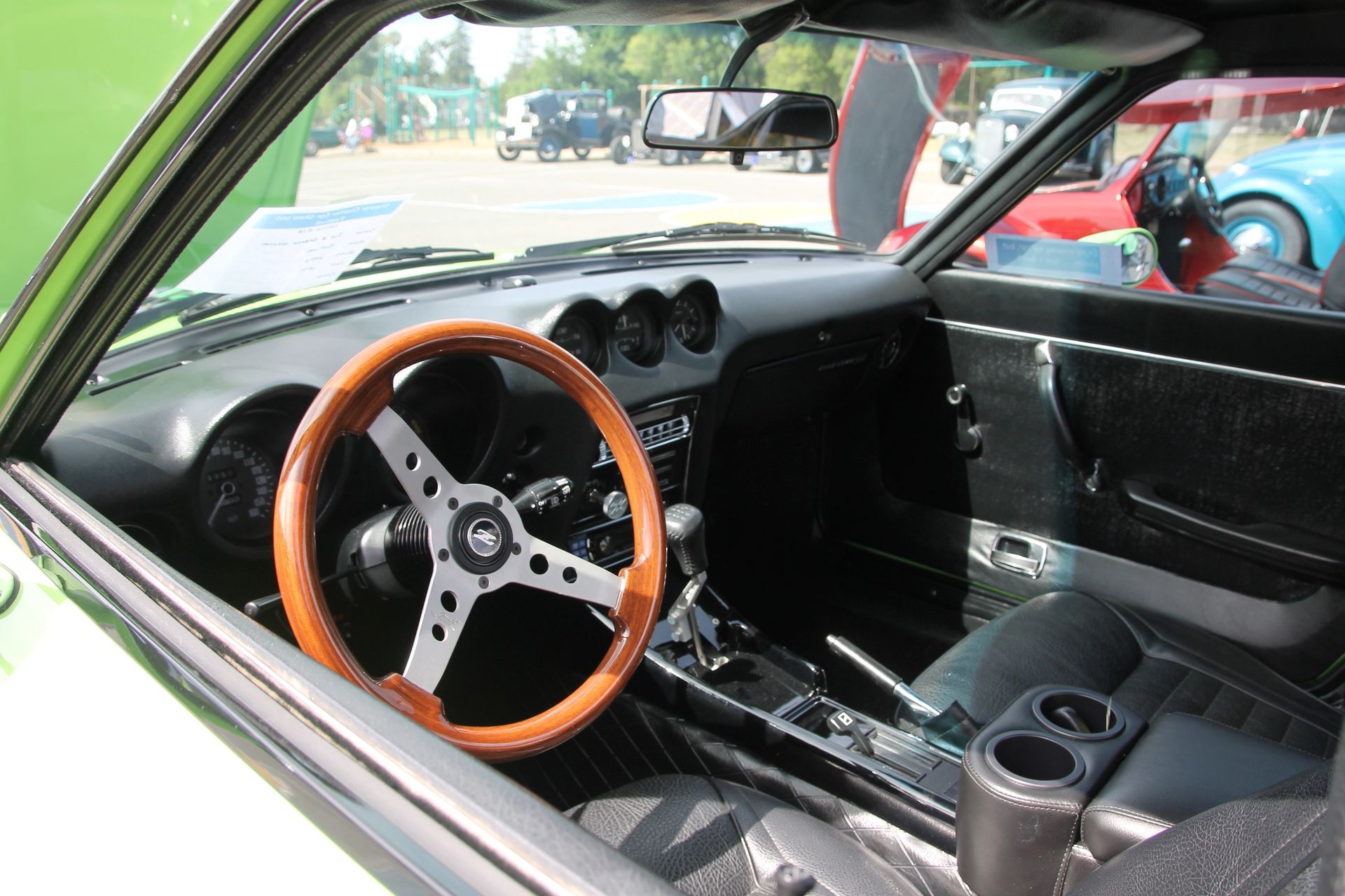 Full View
