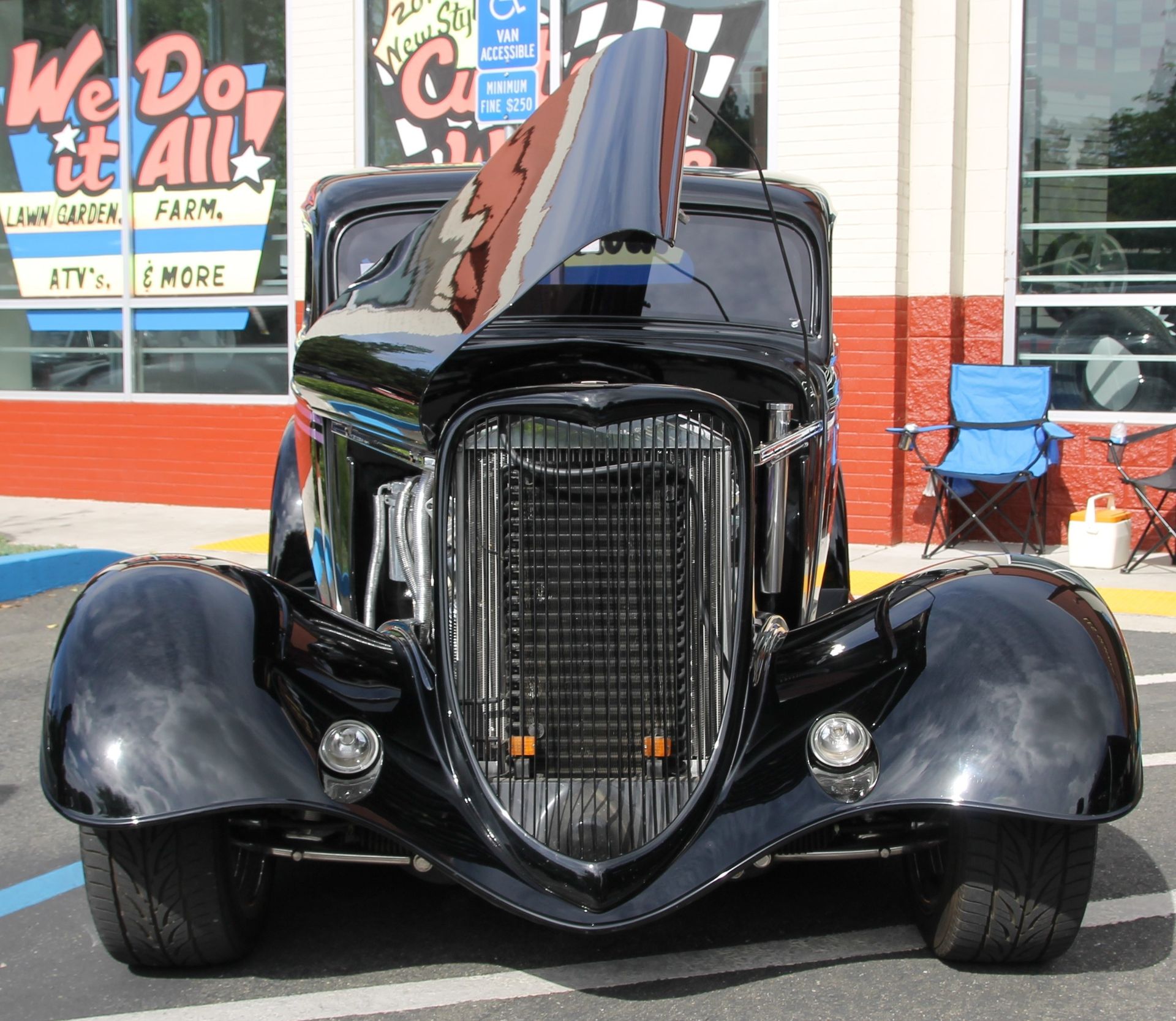 Full View