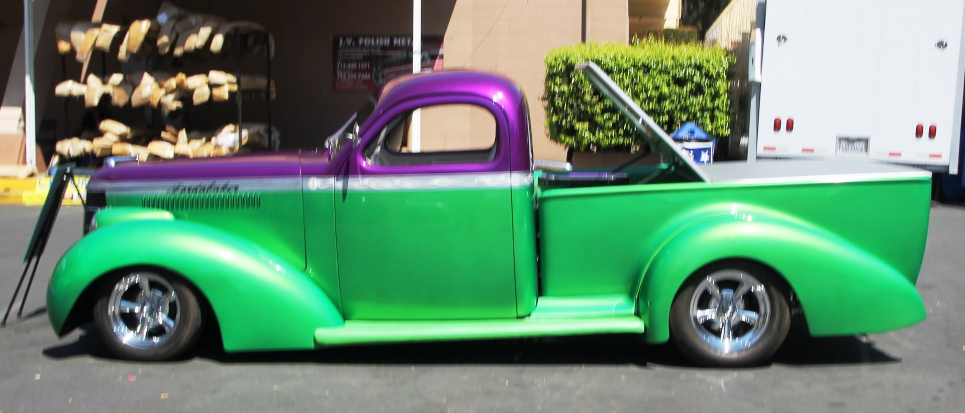 Full View