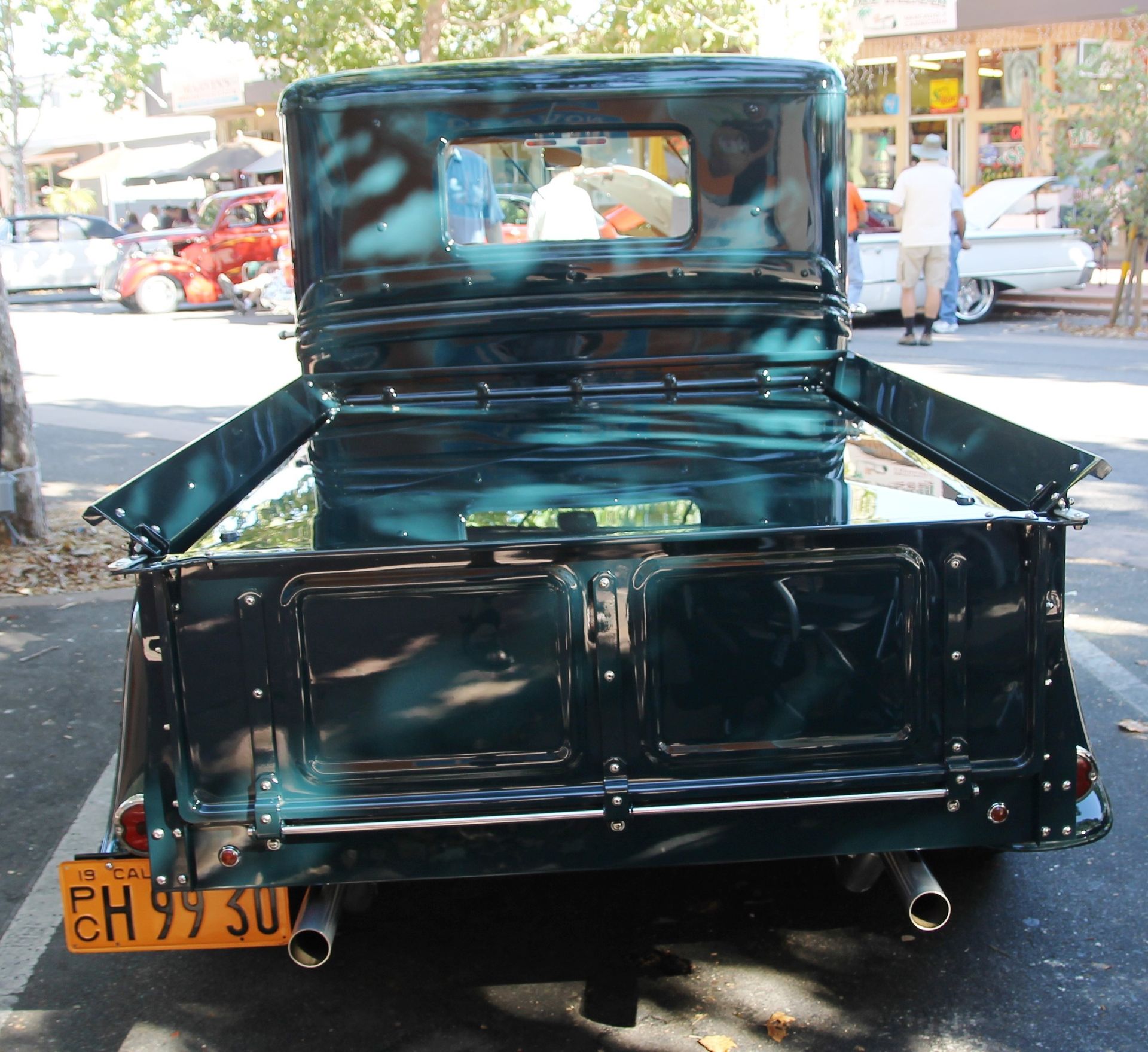 Full View