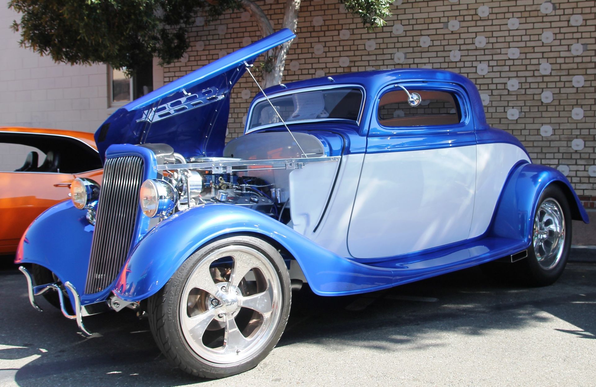 Full View