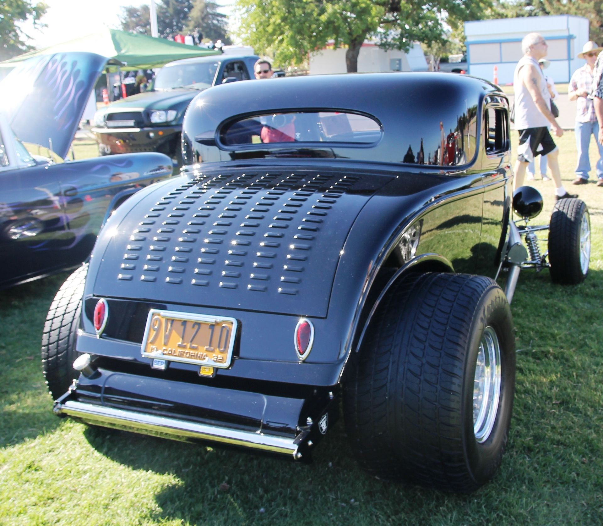 Full View