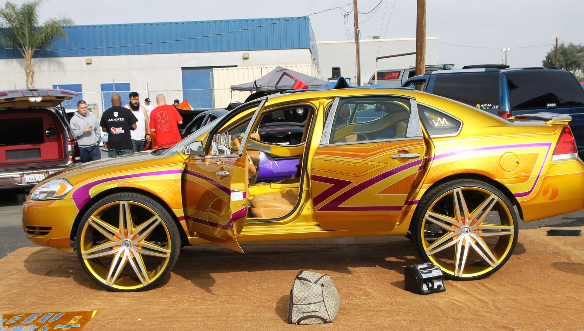 Full View