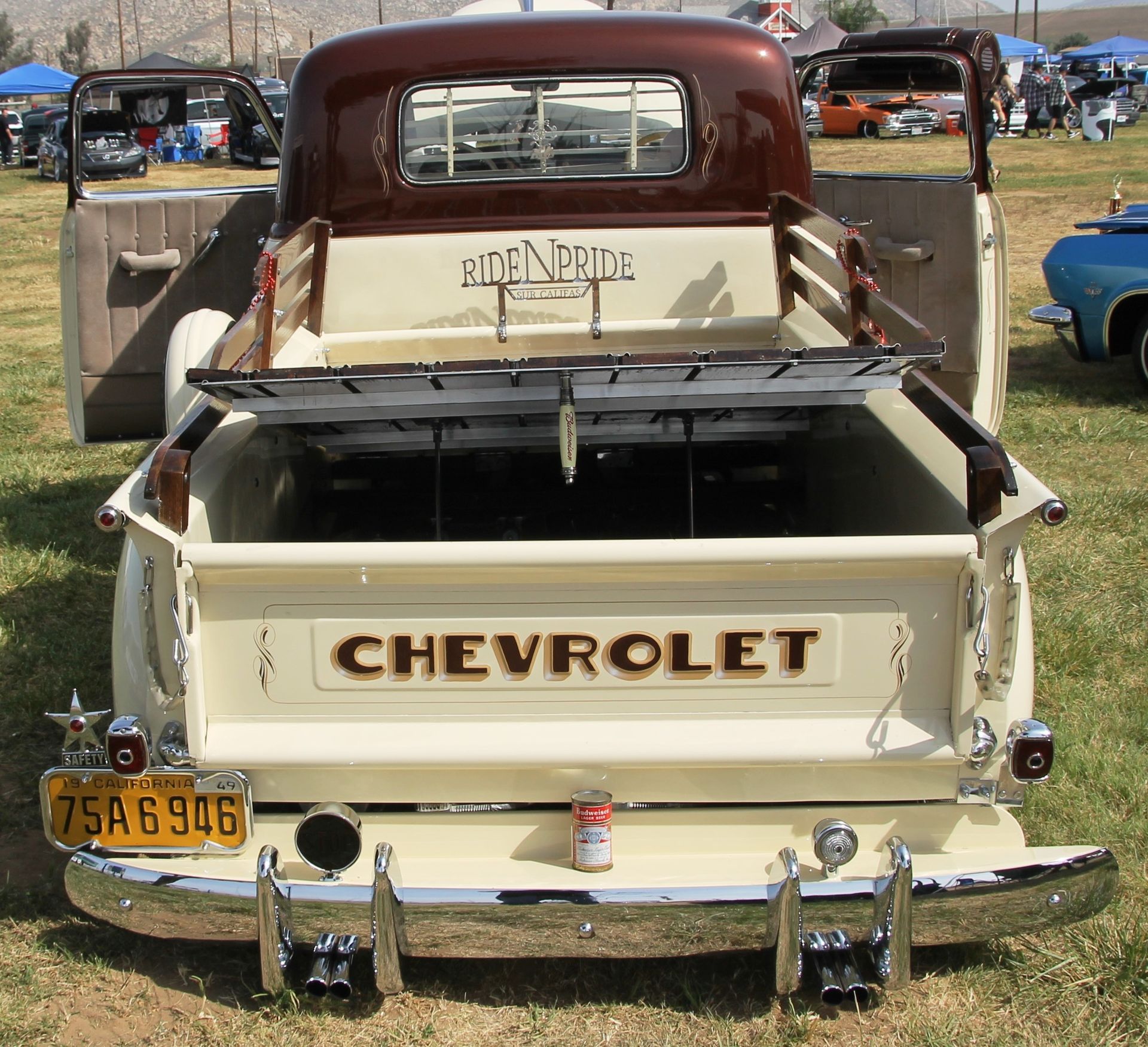 Full View